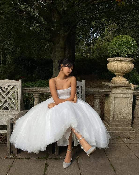 Weißes trägerloses A-Linien-Tüll-Geburtstagsparty-Abendkleid, DP1801