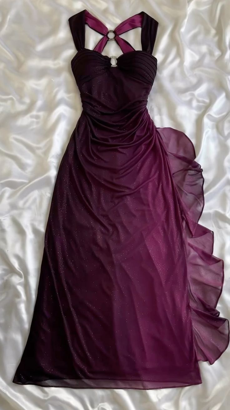 Robe de soirée longue en mousseline de soie à bretelles vintage et volants, DP3814