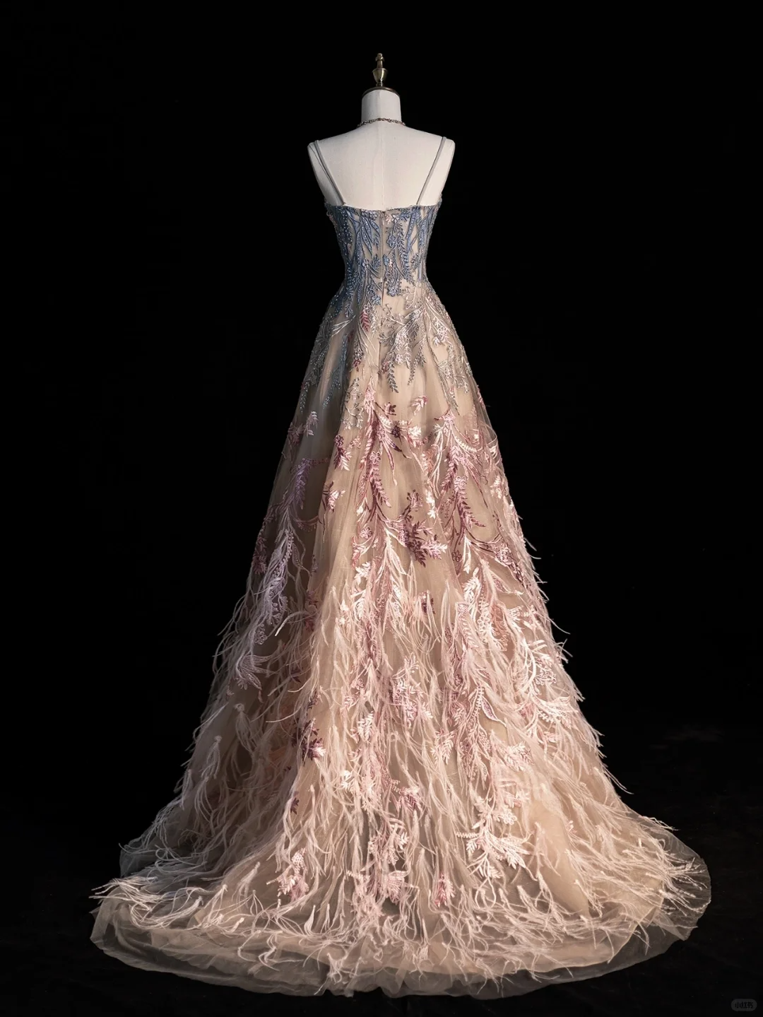 Elegantes Vintage-Abendkleid mit Spaghettiträgern und Stickereien in A-Linie, lang, DP5225