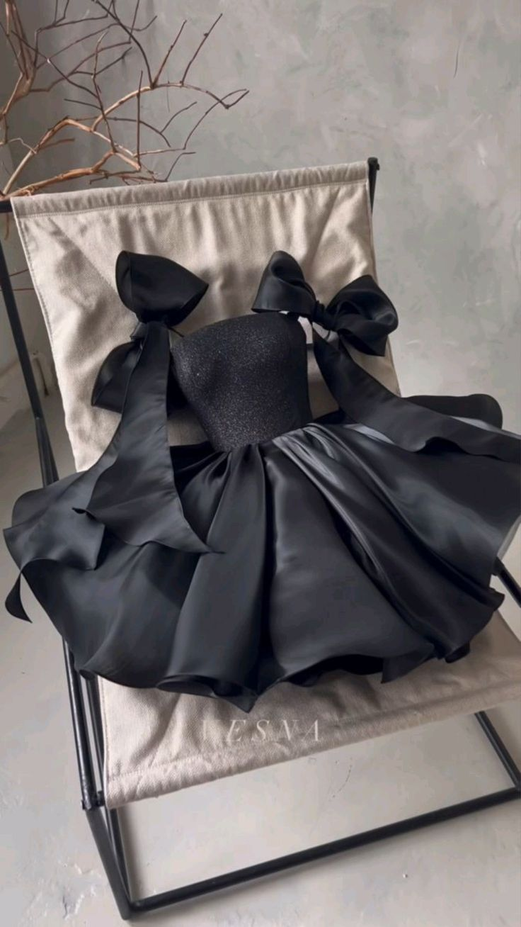 Robe de soirée courte noire coupe trapèze, robe d'anniversaire princesse, DP2812
