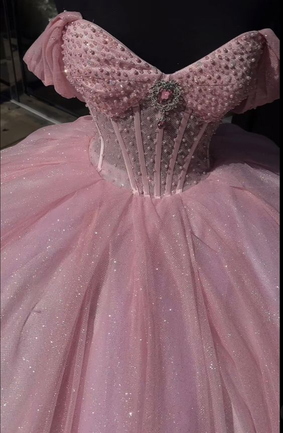 Wunderschönes rosa Sweetheart Pailletten Off-the-Shoulder A-Linie Tüll Bodenlanges Ballkleid Geburtstagskleid Abendkleid Ballkleid DP6500