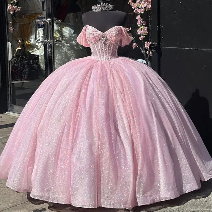 Wunderschönes rosa Sweetheart Pailletten Off-the-Shoulder A-Linie Tüll Bodenlanges Ballkleid Geburtstagskleid Abendkleid Ballkleid DP6500