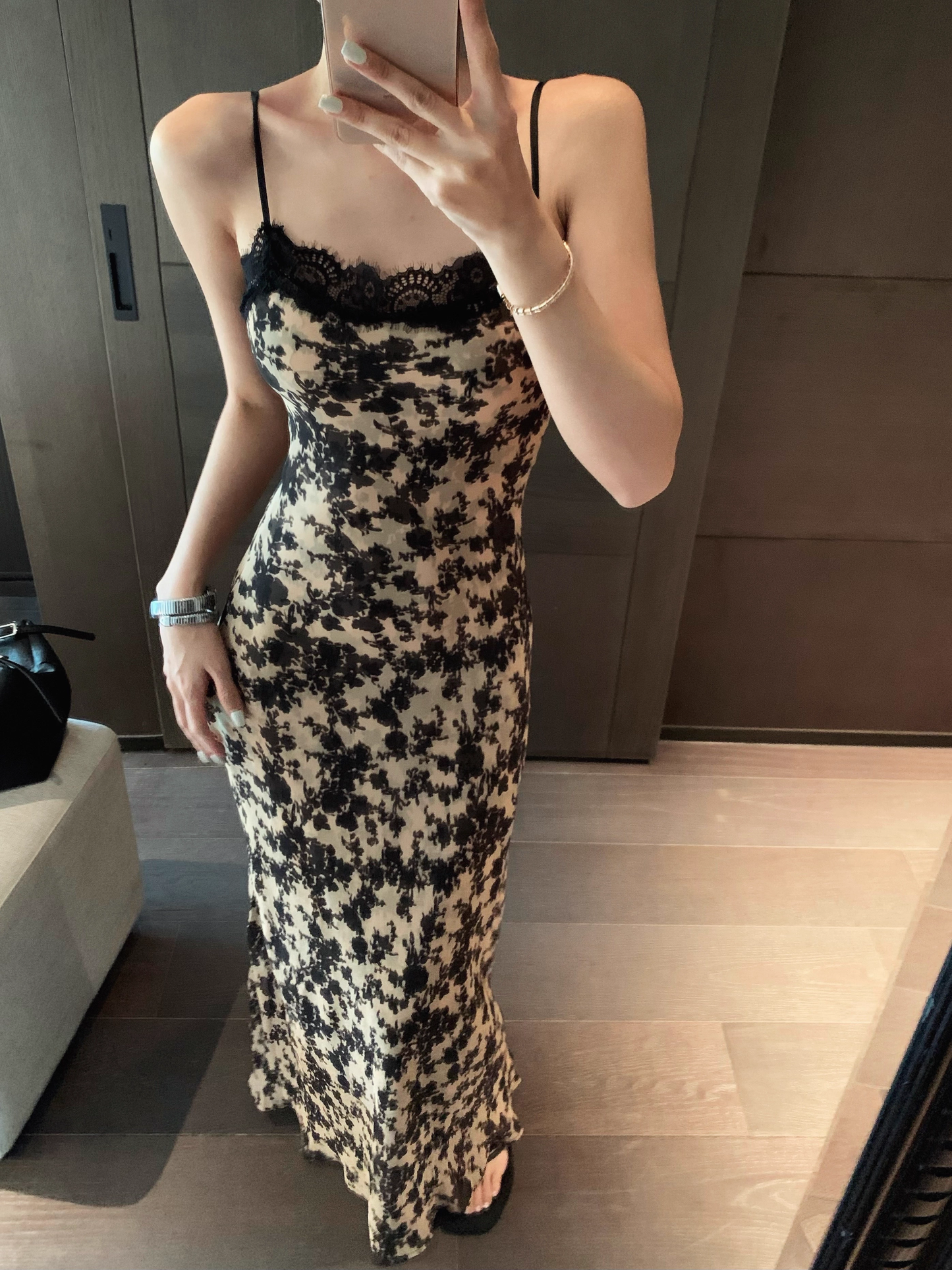 Simple Fashion Beige Floral Design A-line Beach Holiday Spaghetti Strap Dress, DP5947