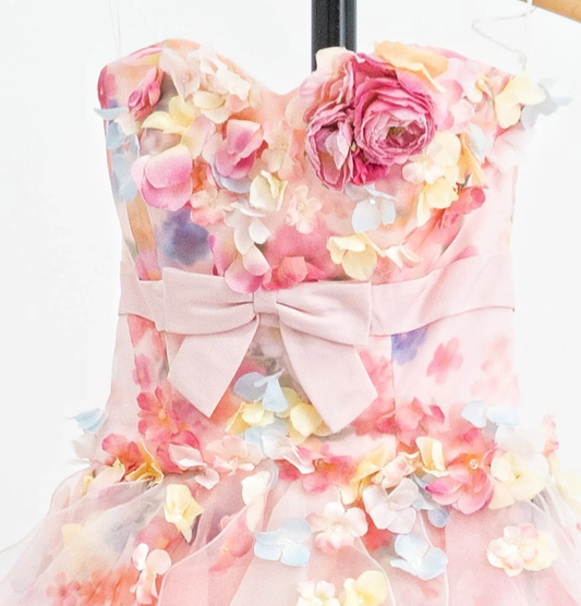 Glamouröses, trägerloses, pinkfarbenes A-Linien-Abendkleid mit 3D-Blumenmuster und Rüschen aus Tüll (DP7549)