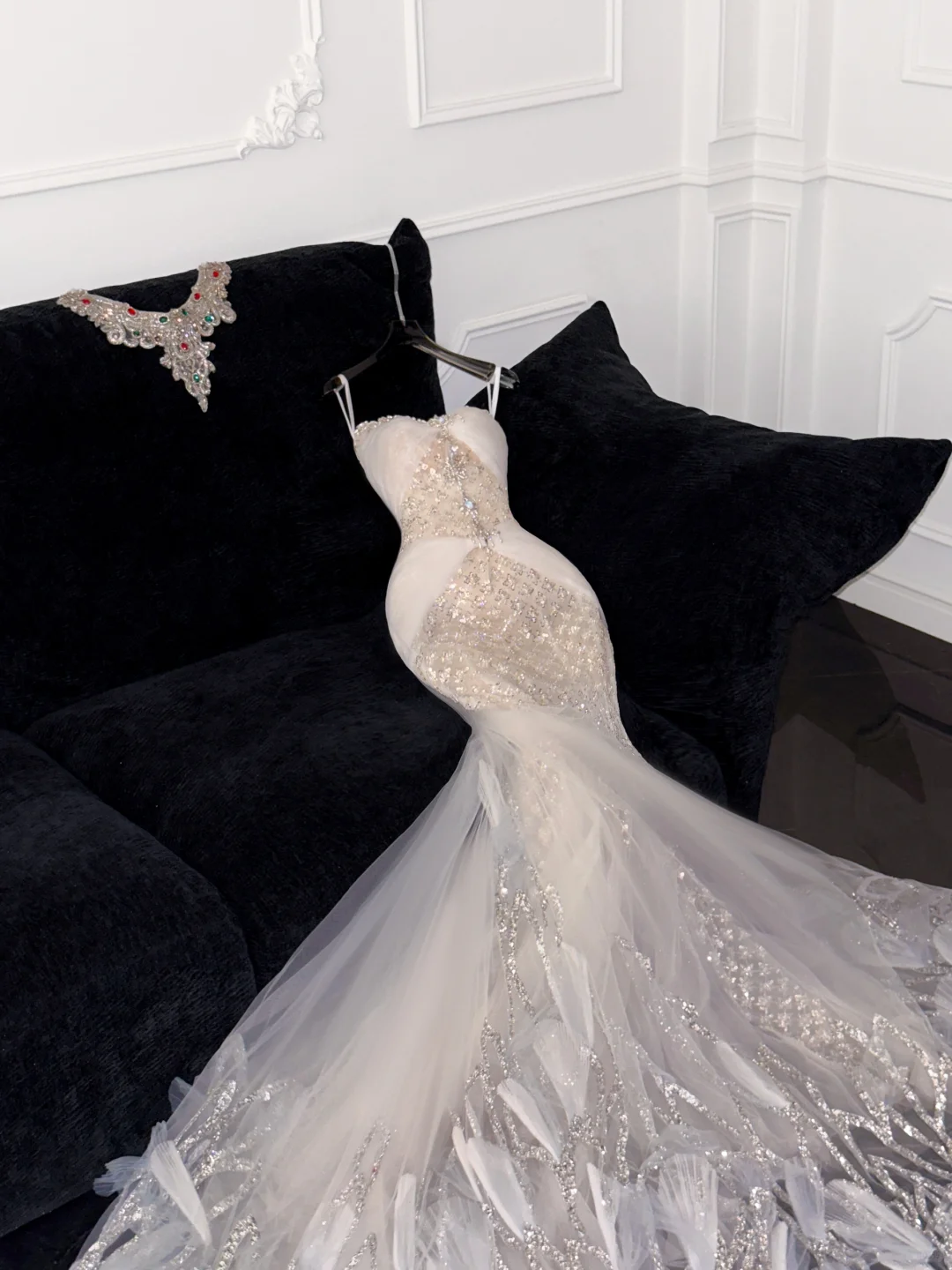 Wunderschönes Elfenbein Herzausschnitt Tüll Glitzerndes Pailletten Design Elegantes Meerjungfrau Bodenlanges Brautkleid, DP6171