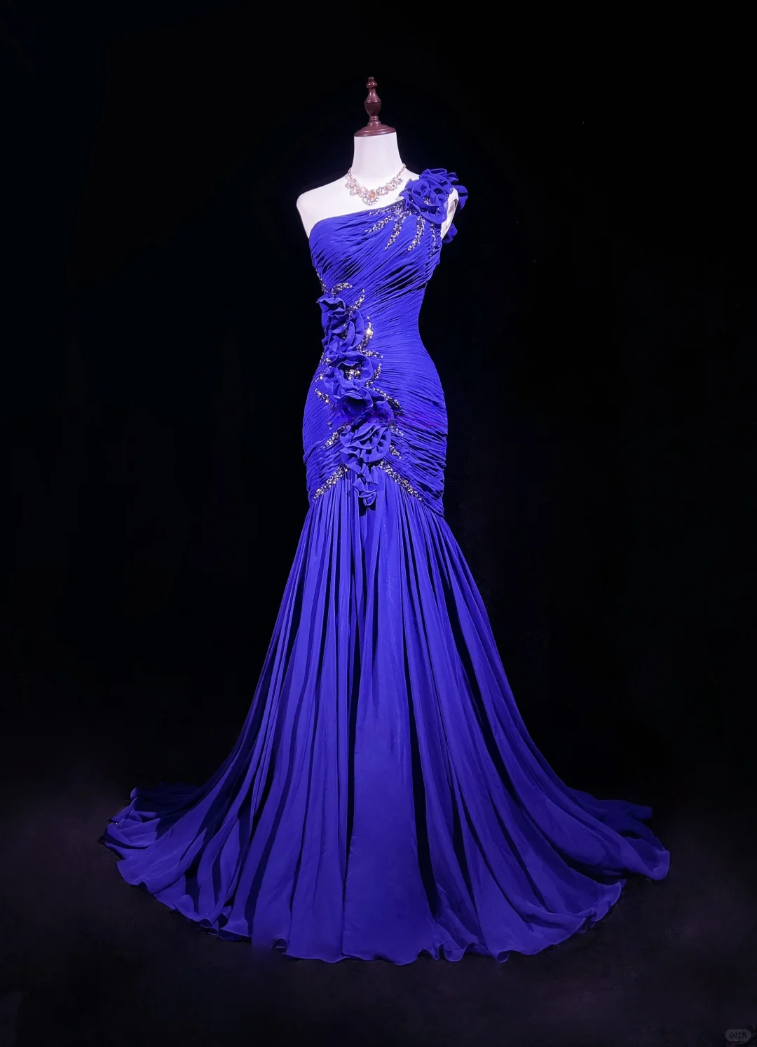 Lila One-Shoulder Meerjungfrau Perlenbesetztes Vintage Langes Abendkleid, DP5328