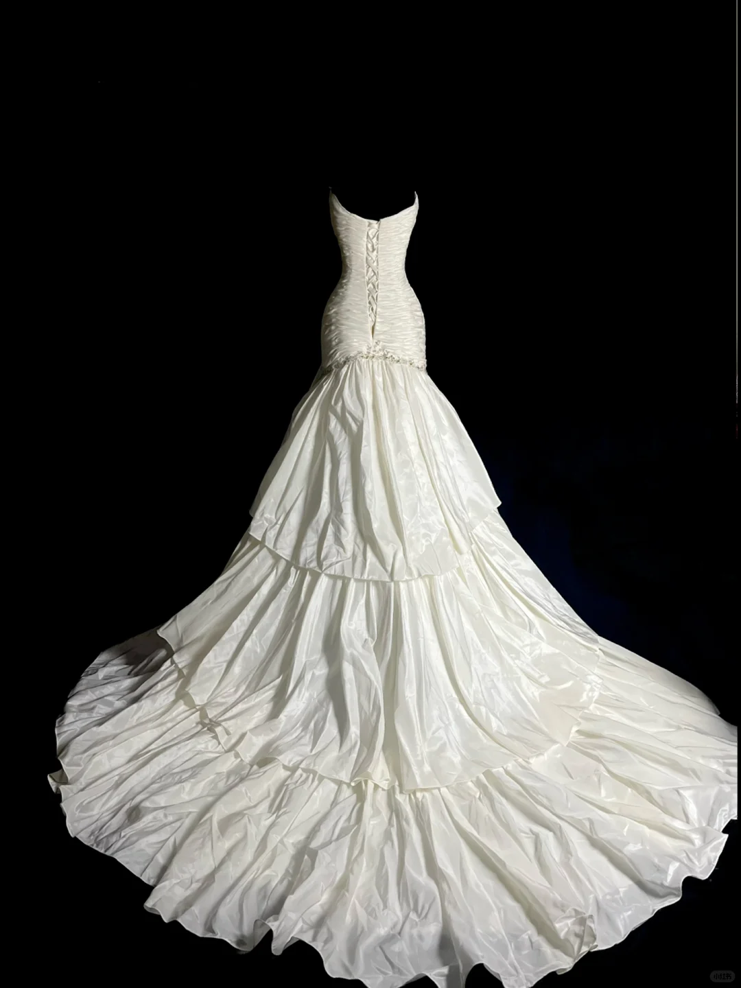 Elegant White Sweetheart Mermaid Vintage Long Wedding Dress Bridal Dress, DP5411