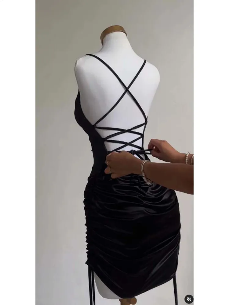 Black Straps Sheath Satin Homecoming Dress Short Party Dress, DP3562