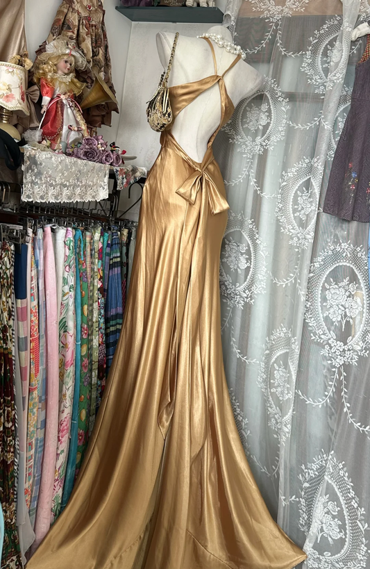 Vintage Gold Satin Halter-Neck Mermaid Evening Gown Open Back Prom Dress DP8331