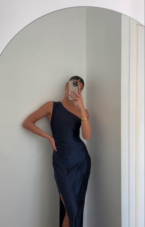Robe de soirée simple bleu marine à une épaule, DP1048