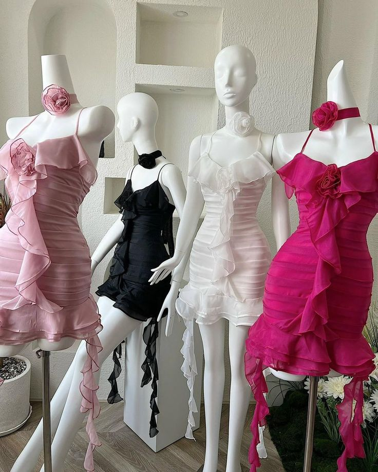 Robe fourreau courte rose à bretelles et volants, tenue de soirée d'anniversaire, DP3118