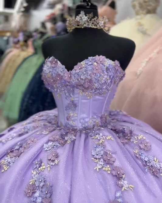 Lavendelfarbenes Quinceanera-Kleid mit herzförmigem Ausschnitt, Applikationen und Perlenbesatz, Sweet 16 Ballkleid, DP3001