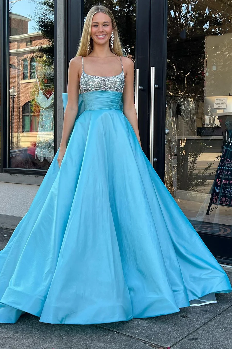 Robe de bal longue trapèze à perles et nœud bleu princesse, robe d'anniversaire, DP1025
