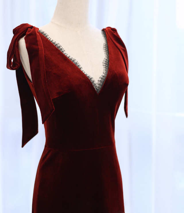 Rotes V-Ausschnitt Samt Meerjungfrau Langes Ballkleid Formales Partykleid,DP1059