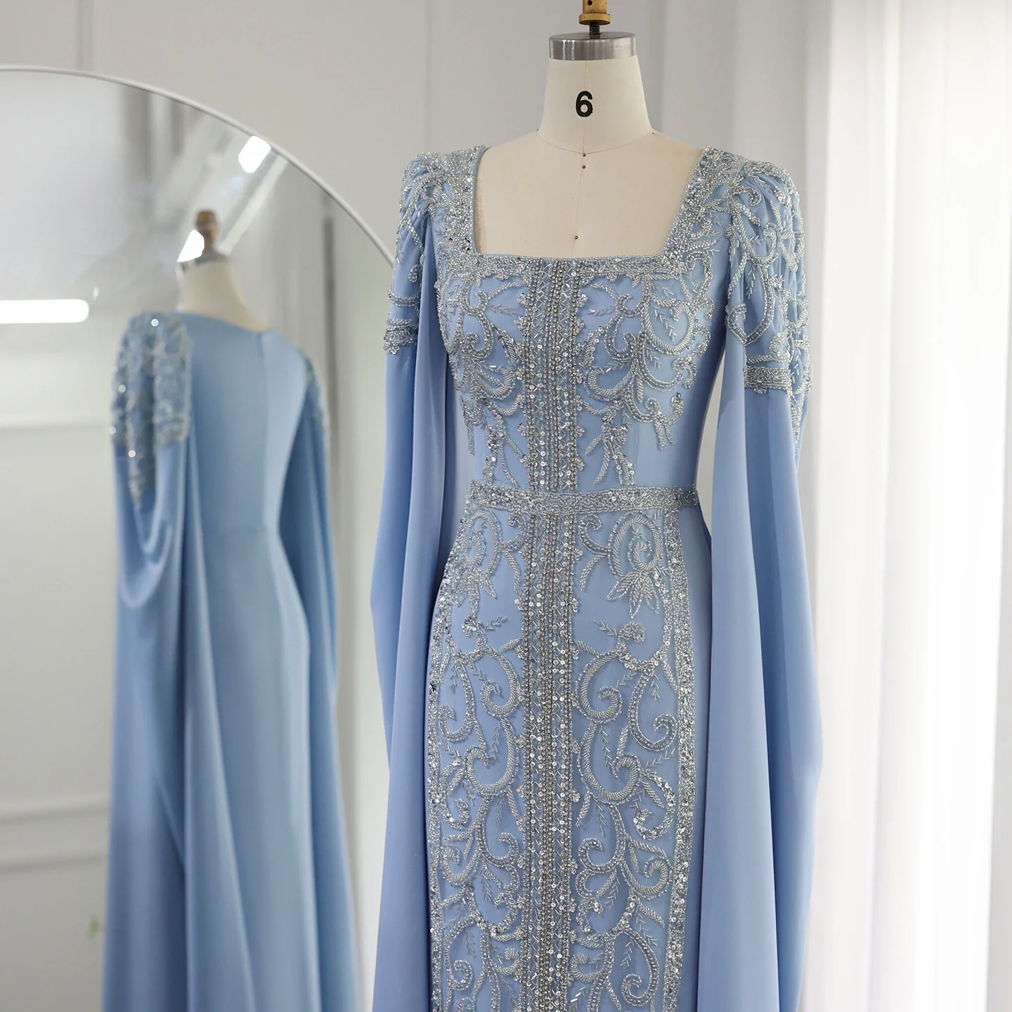 Luxuriöse blaue Meerjungfrau-Abendkleider im muslimischen Stil mit Cape-Ärmeln, Verlobungs-Partykleider, DP1093