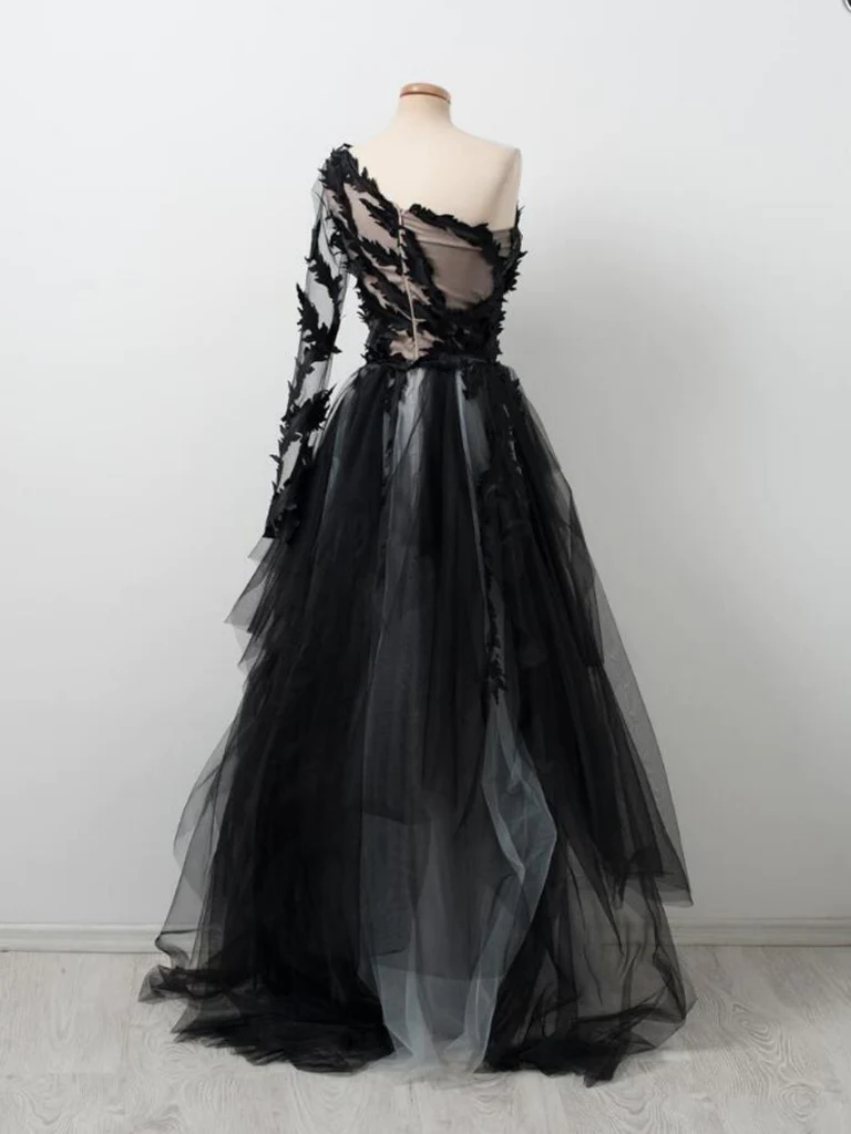 Robe de bal longue asymétrique en tulle noir et gris, DP1095