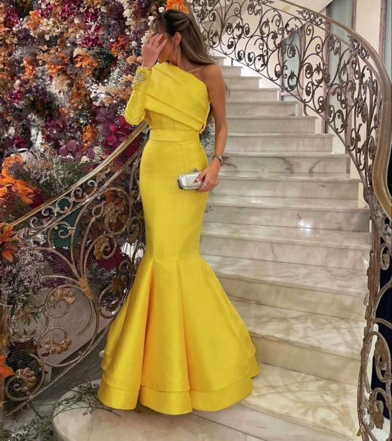 Robe de soirée sirène jaune asymétrique en satin, DP1109