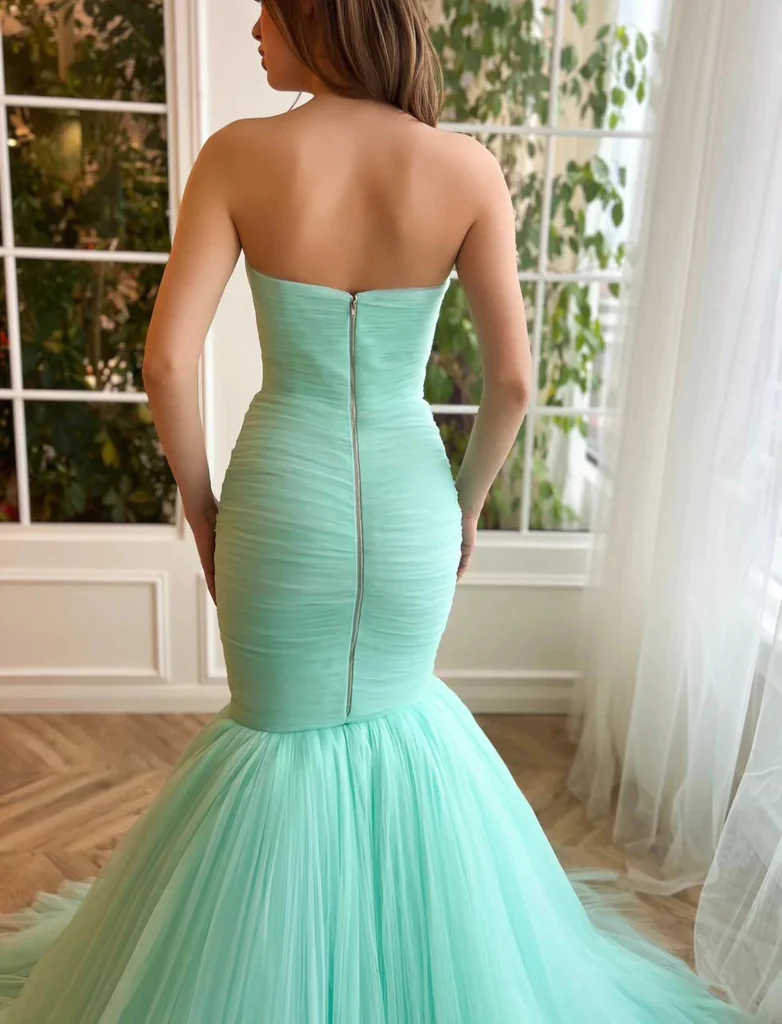 Mintgrünes, langes Abendkleid im Meerjungfrauen-Stil aus Tüll mit Herzausschnitt, DP1429
