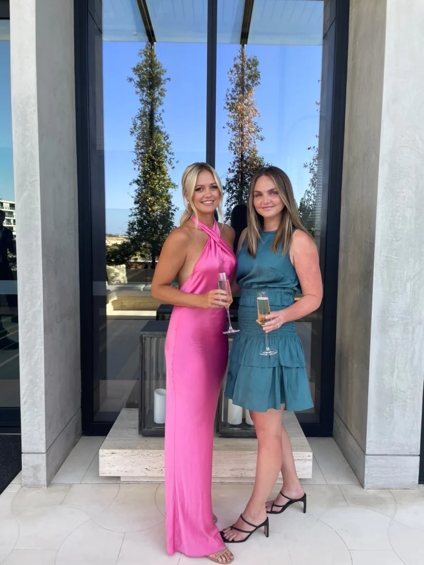 Robe de bal longue rose vif dos nu, robe d'invitée de mariage, DP1671