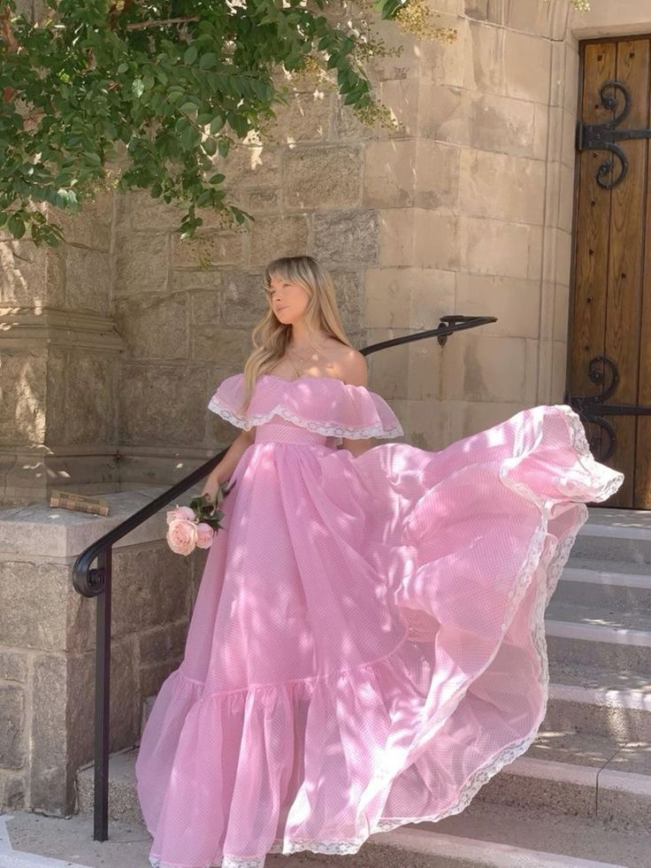 Robe de soirée longue rose à épaules dénudées et coupe trapèze, DP1766