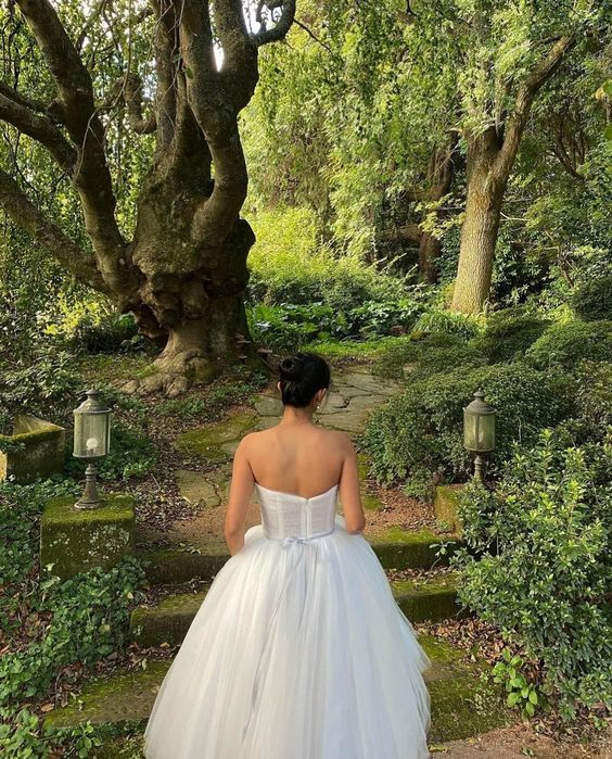 Weißes trägerloses A-Linien-Tüll-Geburtstagsparty-Abendkleid, DP1801
