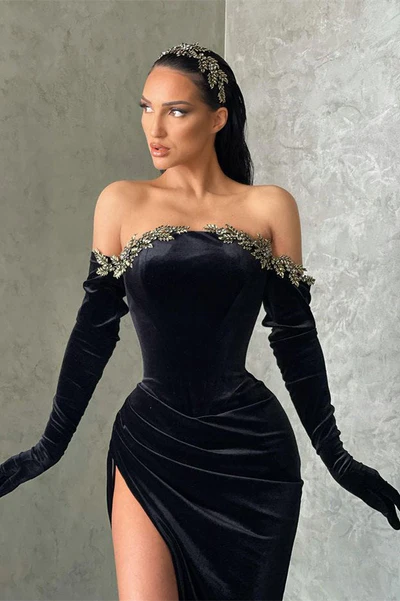 Robe de bal longue noire en velours style sirène, épaules dénudées, fendue et manches, DP2213