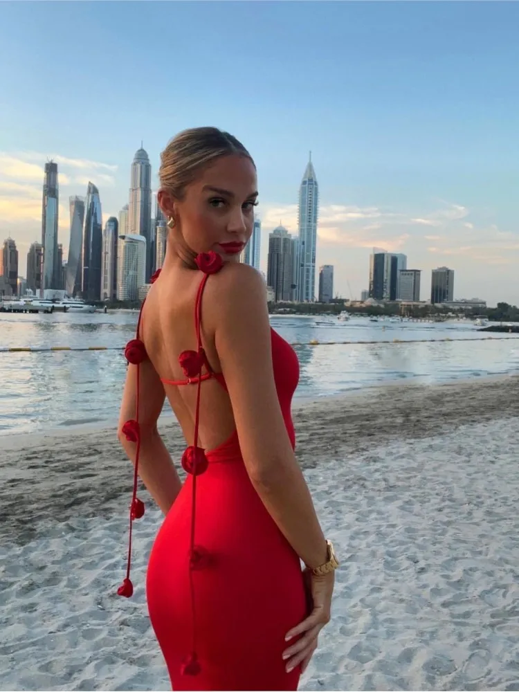 Charmantes, rückenfreies, langes Meerjungfrauen-Partykleid mit roten Trägern, DP2263