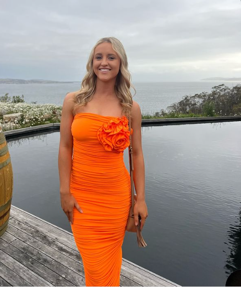 Robe fourreau élégante plissée sans bretelles orange, DP2264