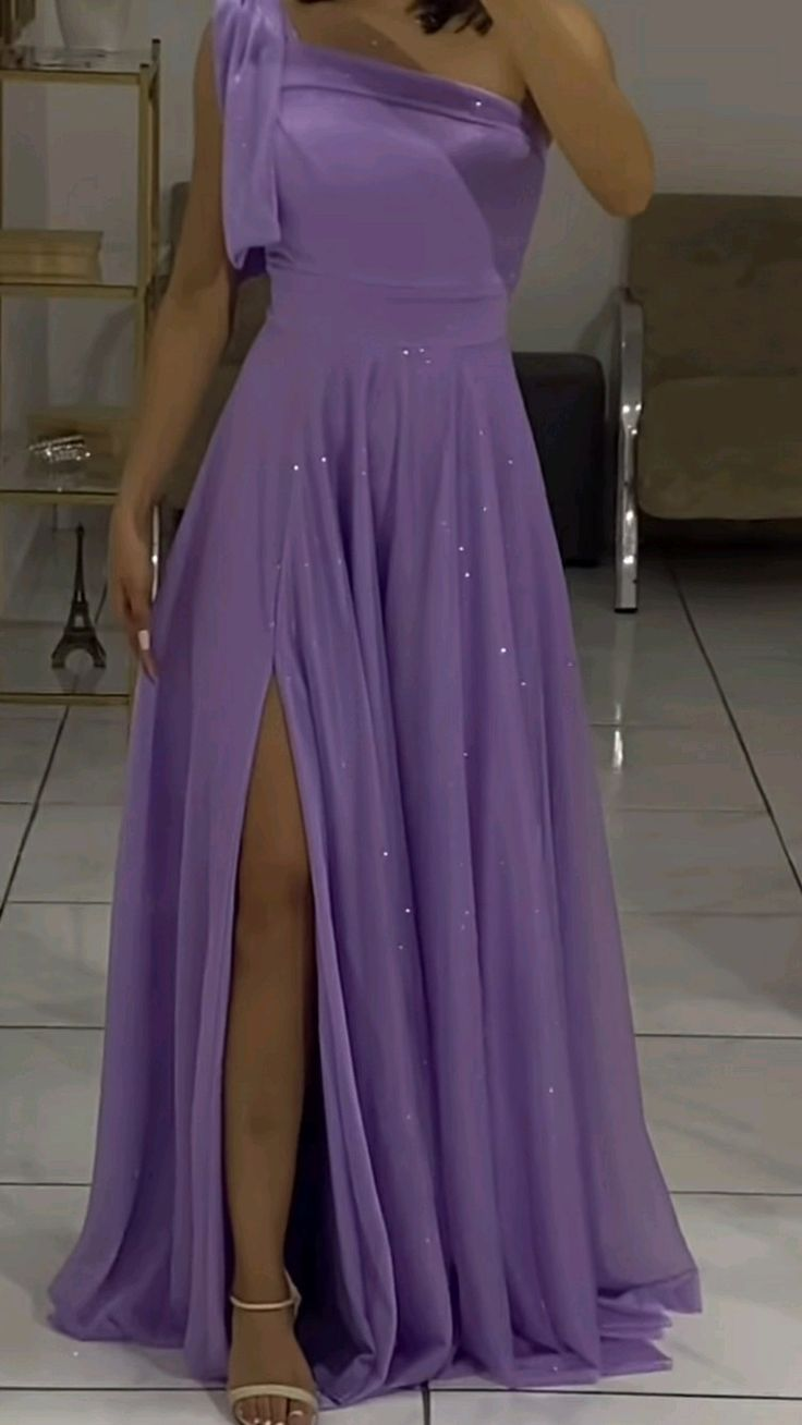 Robe de bal longue et élégante violette asymétrique, coupe trapèze, DP3929