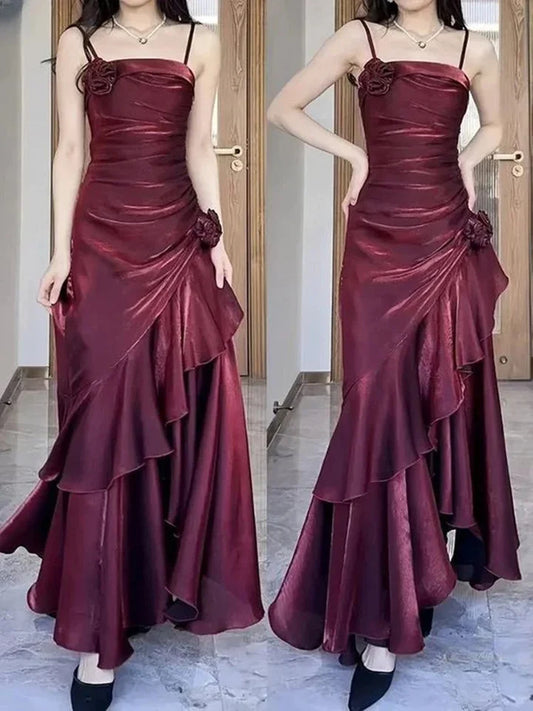 Langes Partykleid aus Chiffon in Burgunderrot mit Spaghettiträgern in A-Linie, DP4204