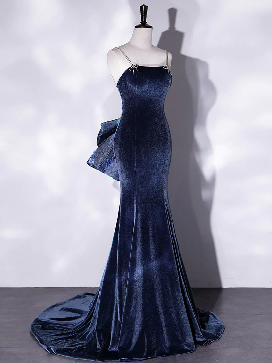 Blaues Meerjungfrau-Abendkleid aus Samt, langes Abendkleid aus Samt, DP496