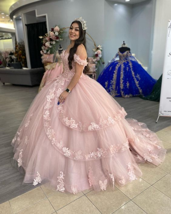 Charmante robe de bal rose à épaules dénudées et appliques en tulle, robes de Quinceanera, DP752