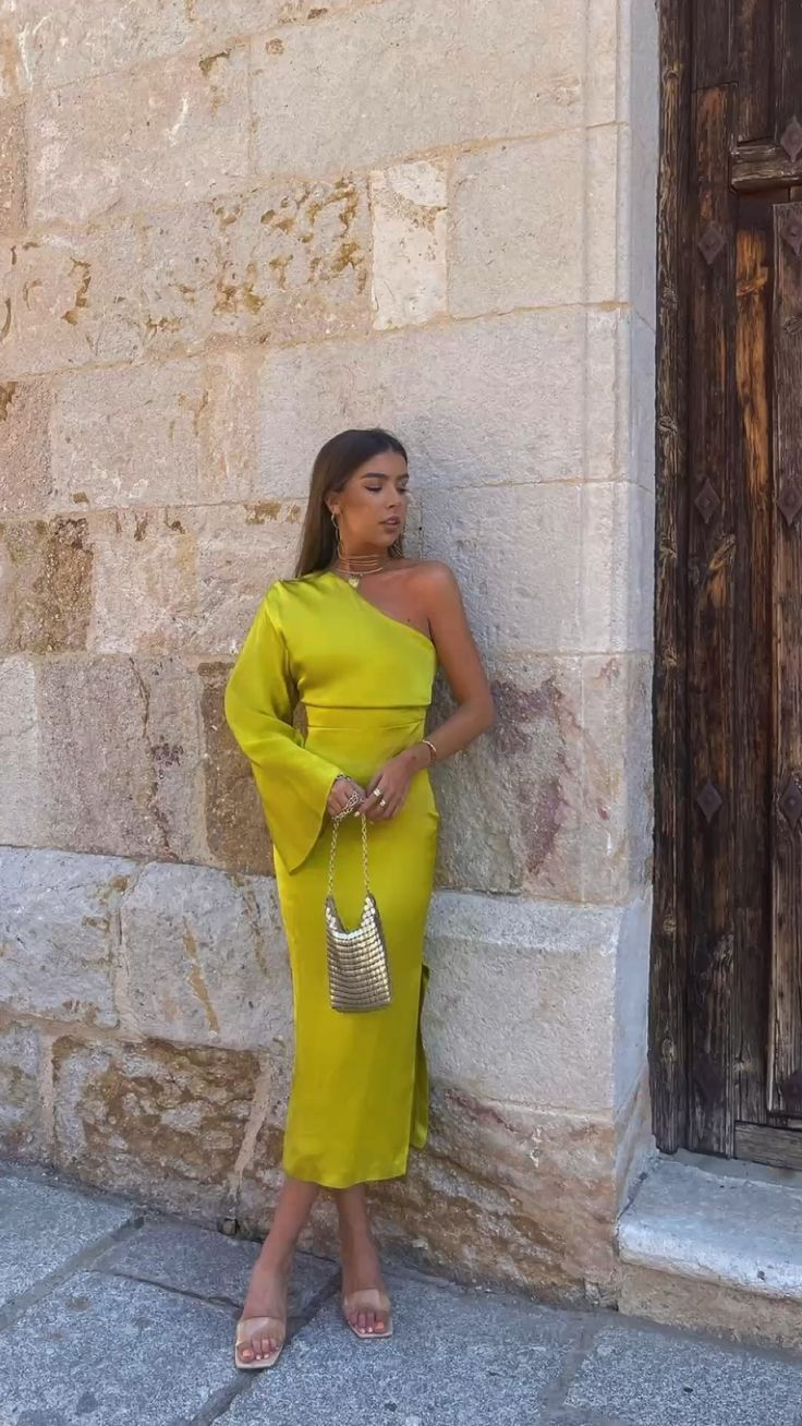 Robe de soirée asymétrique jaune-vert avec fente, DP855