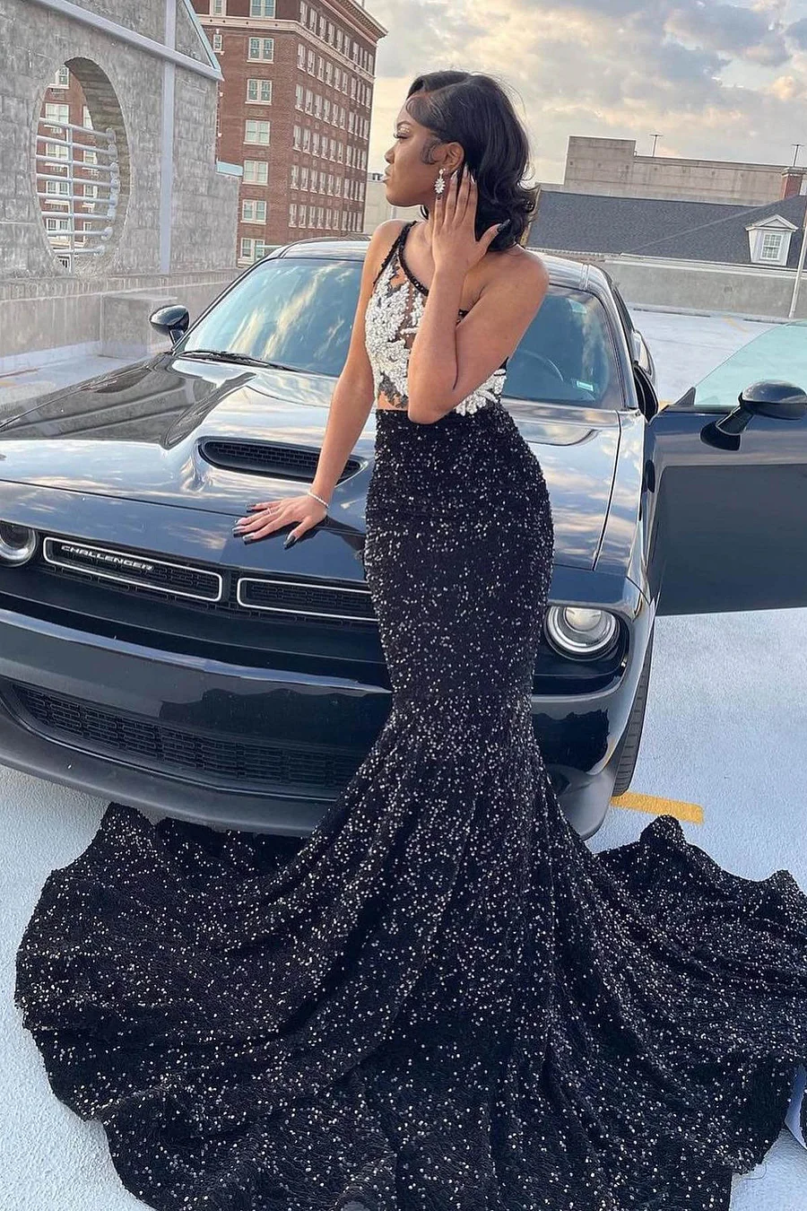 Schwarzes Mädchen One-Shoulder-Apéro-Kleid im Meerjungfrau-Stil mit Pailletten und Perlenbesatz, DP2651