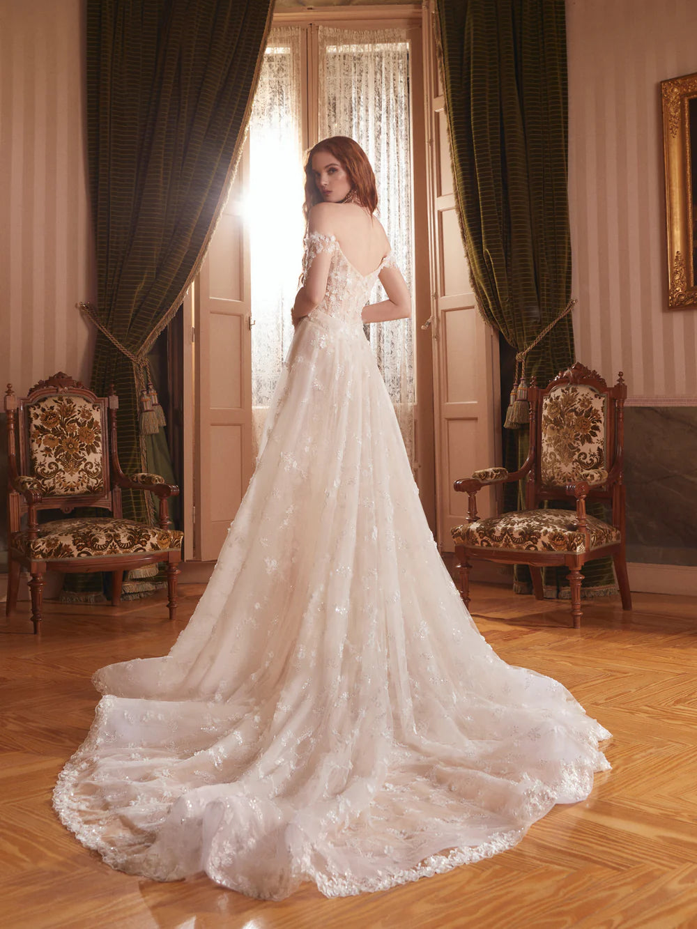 Gorgeous Ivory Lace Applique Off-the-shoulder A-Line Wedding Dress Prom Dress Evening Dress DP6571