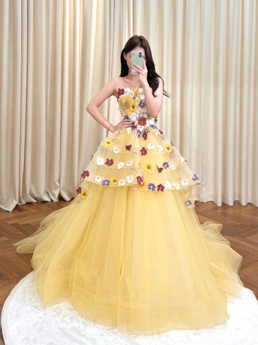 A-line Sweep Train Tulle Yellow Prom Dress with Lace Applique MD045