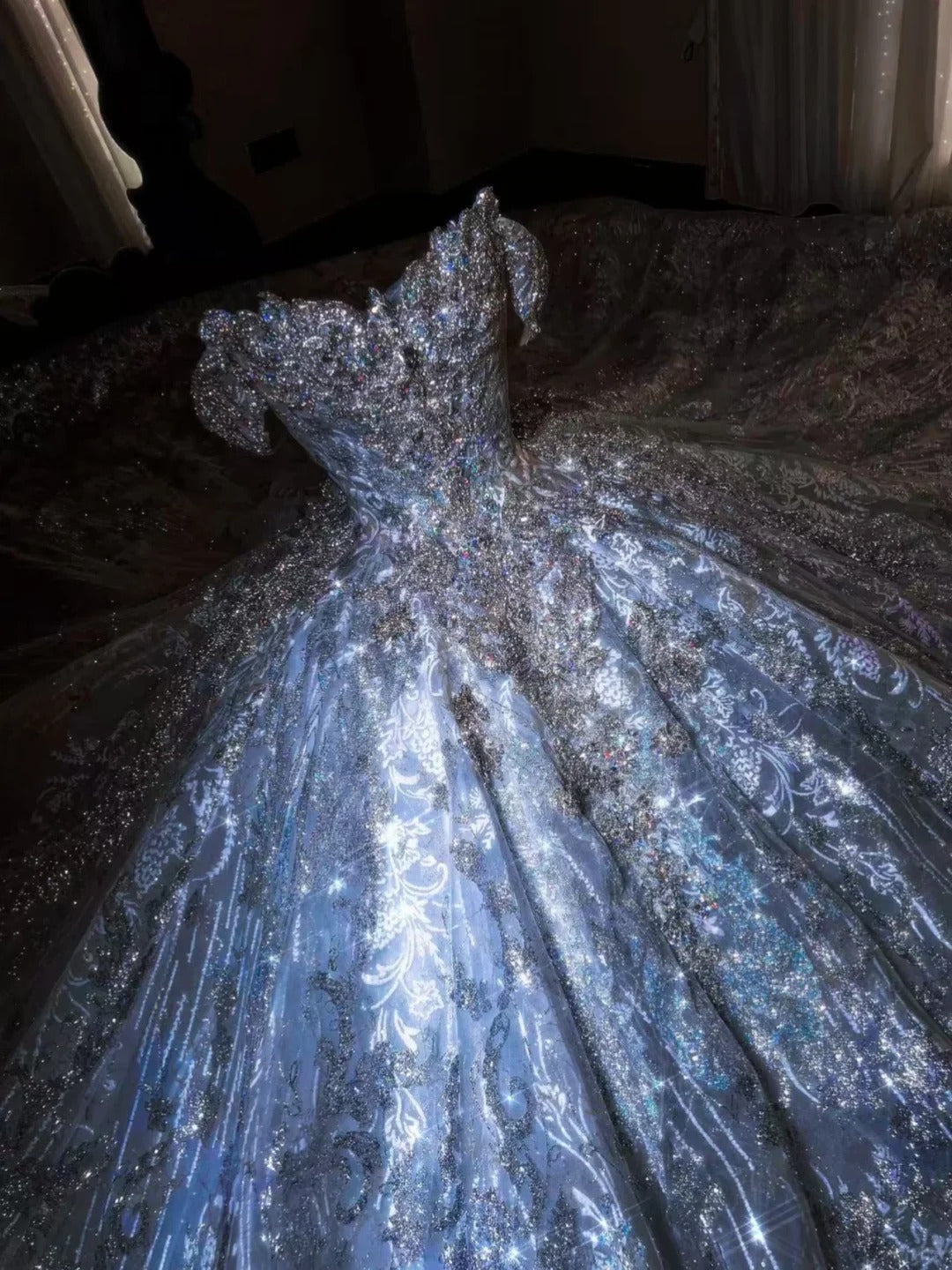 Dreamy Ball Gown Gray Off-the-Shoulder Long Evening Dress Tulle Beaded Prom Dress MD230