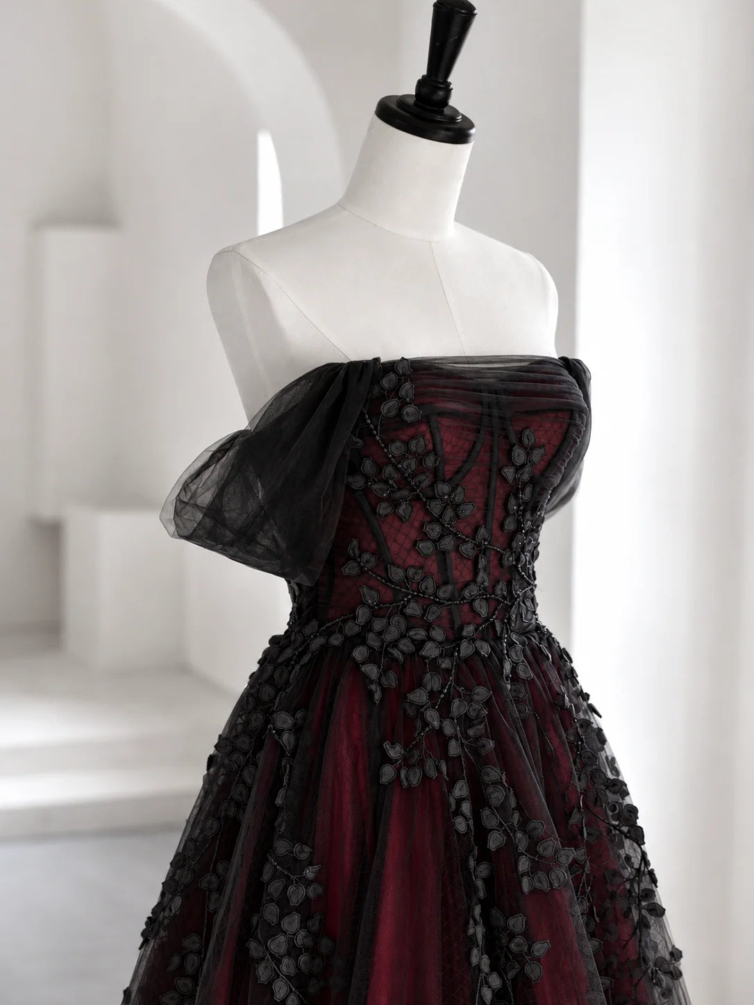 A-line Off Shoulder Tulle Lace Applique Black/Burugndy Long Prom Dress MD240