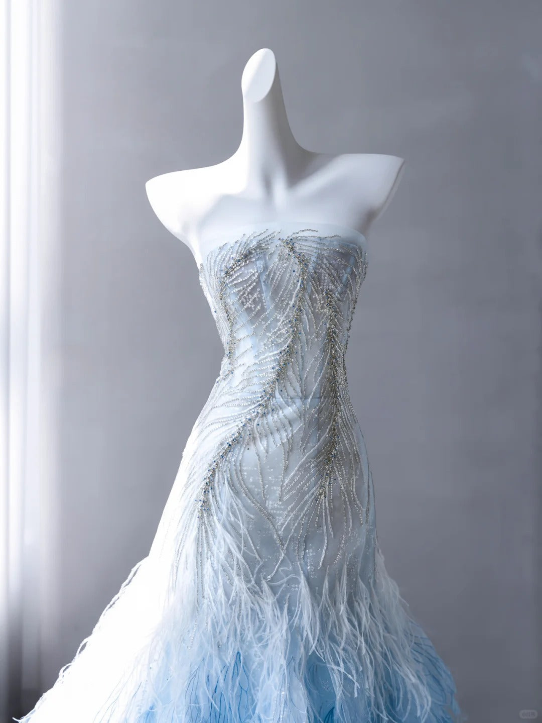 Dreamy Mermaid Off-the-Shoulder Blue Long Evening Dress Beaded Tulle Prom Dress MD295