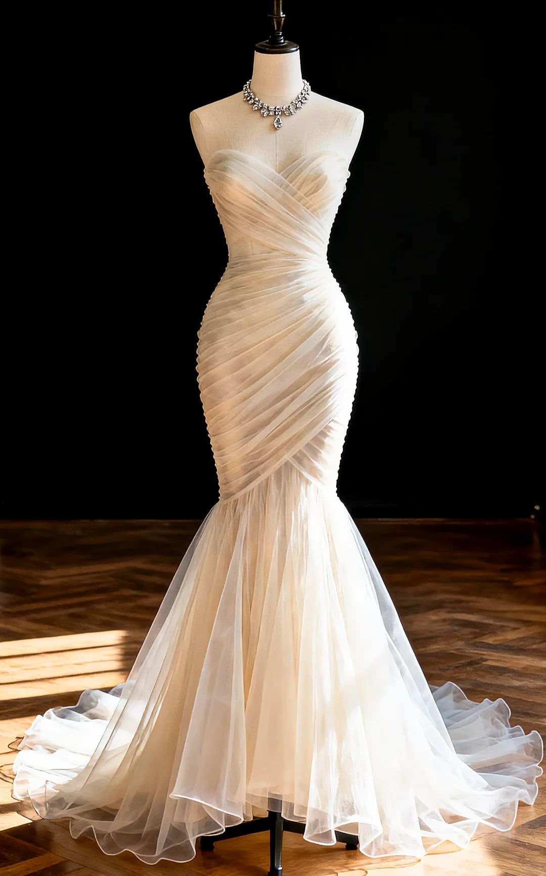 Elegant Mermaid Sweetheart Beige Long Evening Dress Pleated Tulle Prom Dress MD297