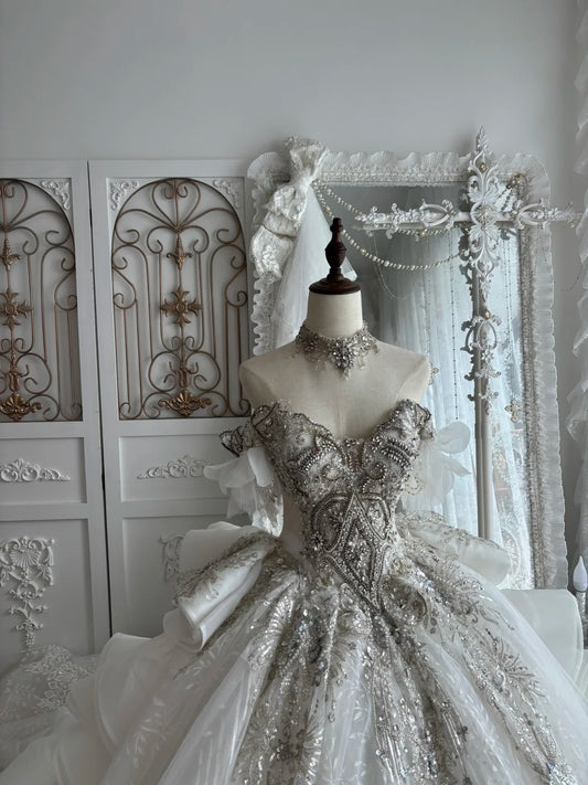 Elegant Ball Gown Sweetheart Neck Long Wedding Dress Pleated Beaded Lace White Prom Dress MD395