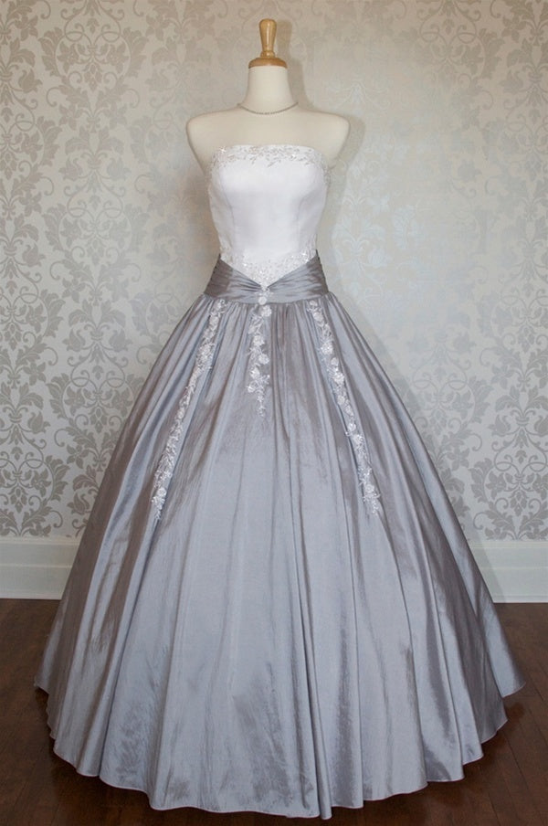 Beautiful A-line Strapless Neck Gray Evening Dress Embroidered Satin Prom Dress MD444