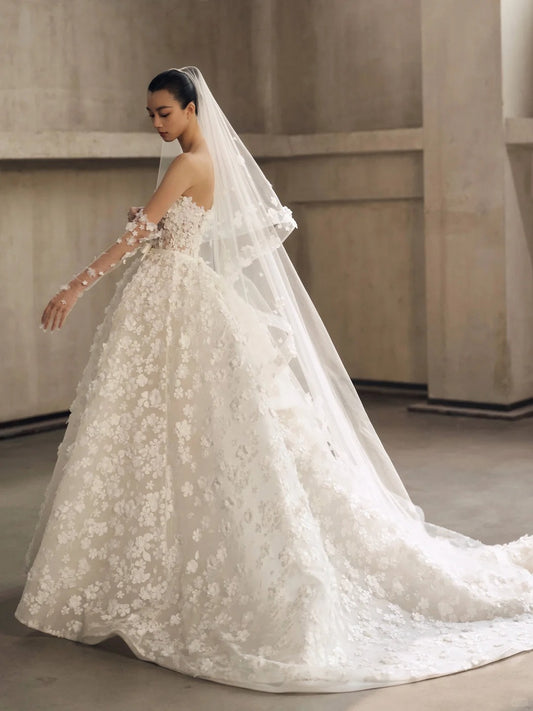 Elegant A-line Sweetheart Long Wedding Dress 3D fabric appliqué Tulle White Prom Dress MD497