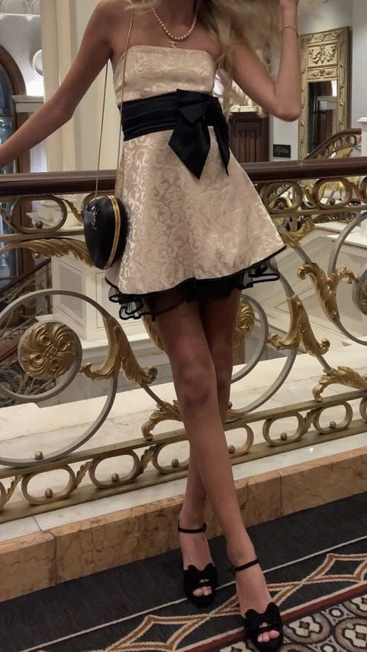 Vintage Beige Embroidery Strapless A-Line Short Party Dress Cocktail Dress Homecoming Dress DP6469