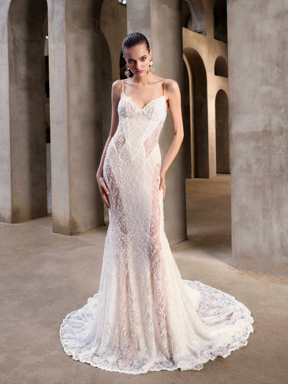 Gorgeous White Lace Mermaid Spaghetti Strap Wedding Dress Prom Dress Evening Dress DP6570