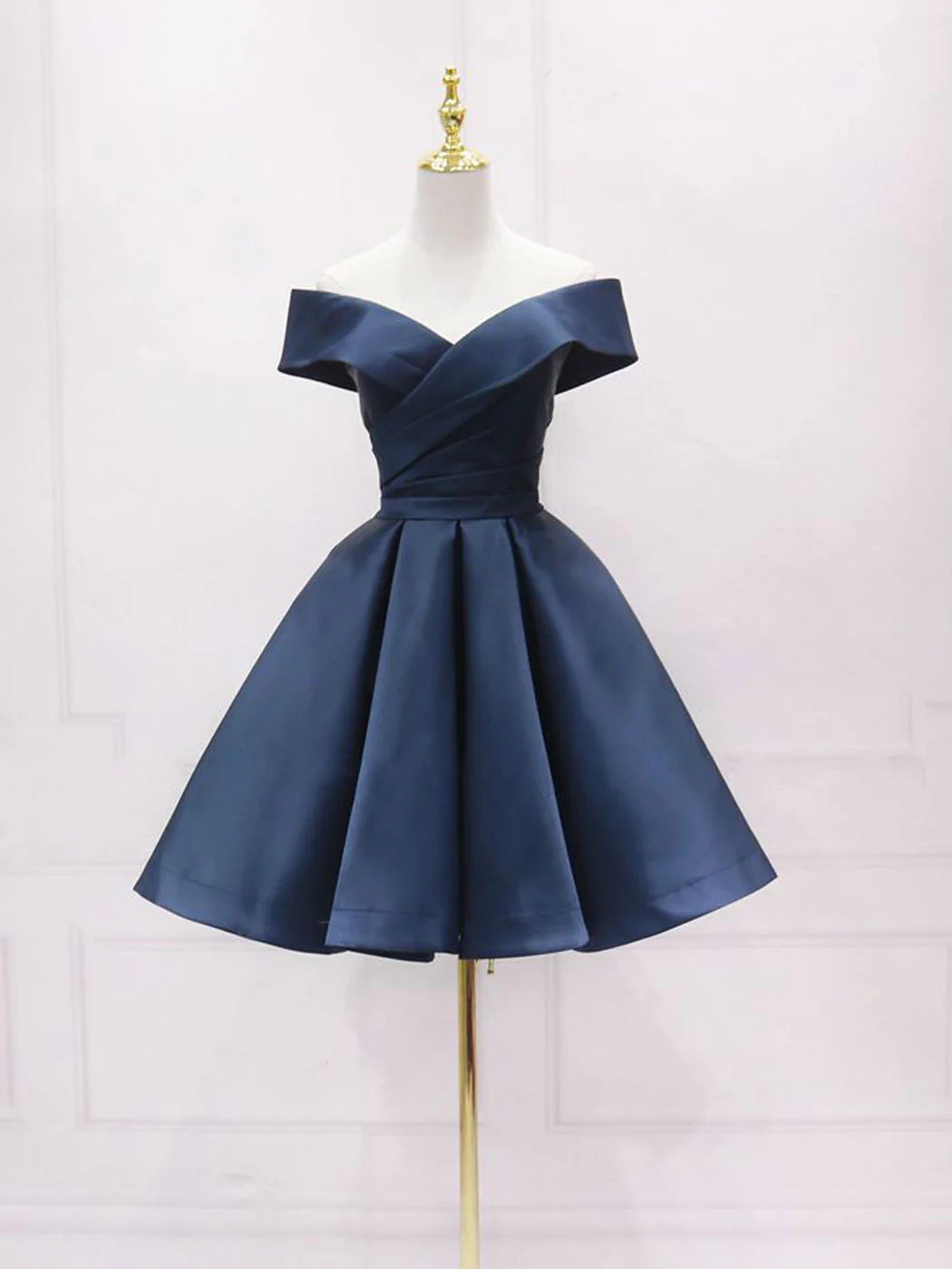 Retro Navy Blue Off-the-shoulder Design A-line Satin Party Dress Homecoming Dress DP6078