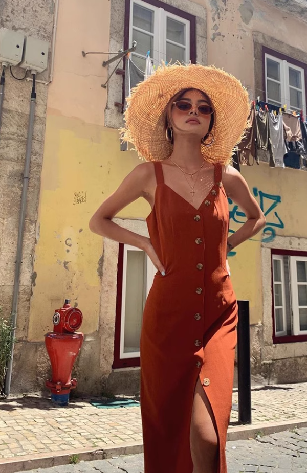 Orangefarbenes Vintage-Partykleid mit V-Ausschnitt und Spaghettiträgern in A-Linie, DP5905