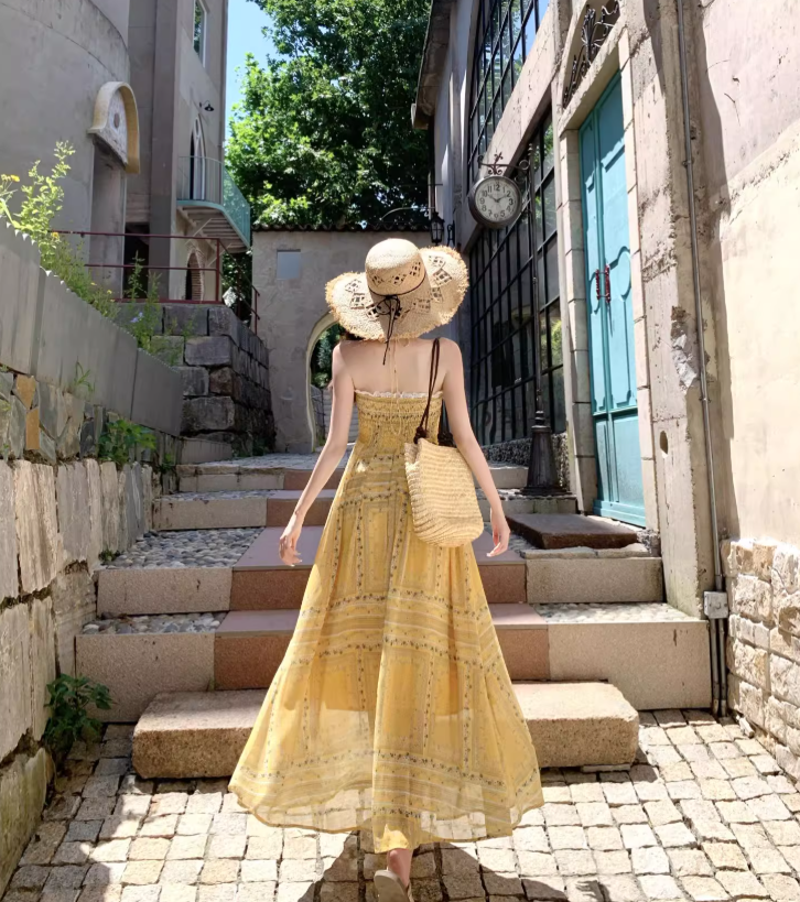 Vintage Gelb Bohemian Stil Design Elegante Strand Urlaub A-Linie Ärmelloses Neckholder Kleid DP6261