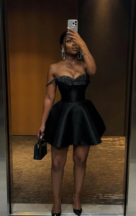 Vintage Black Beaded Satin Sweetheart A-Line Homecoming Dress Party Dress Cocktail Dress DP6737