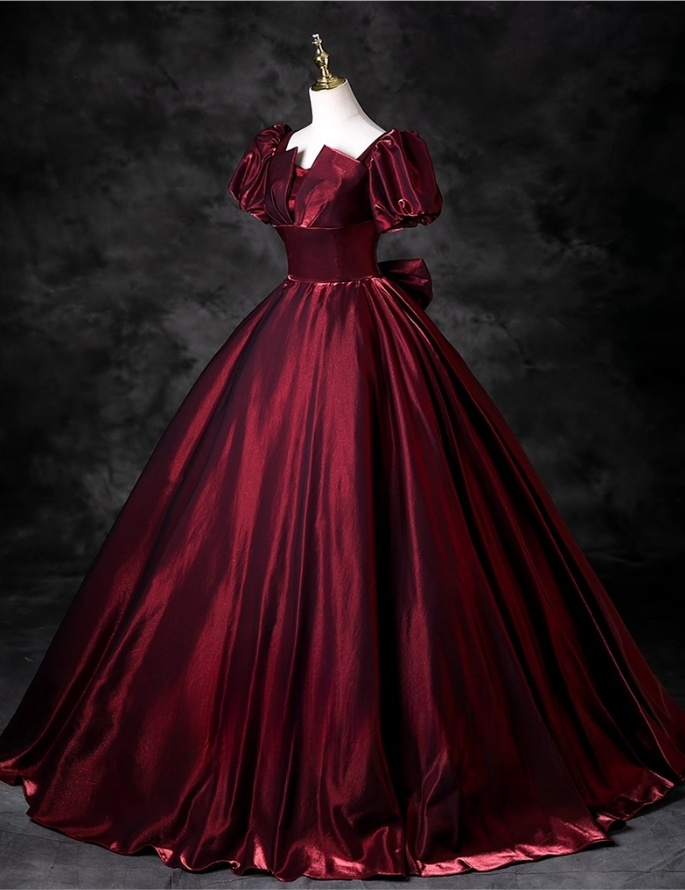 Elegant Burgundy Satin Sweet 16 Quinceanera A-Line Puffy Short-sleeved Evening Dress Floor Length Ball Gown DP6927
